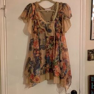 Pretty Angel Floral Tunic
